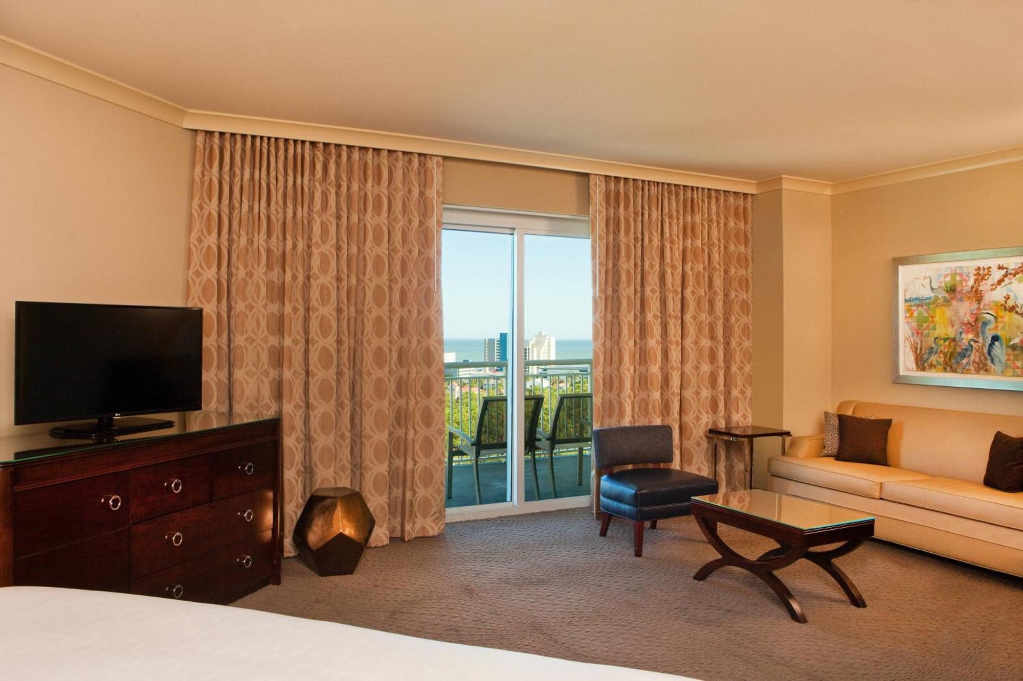 Sheraton מירטל ביץ' מראה חיצוני תמונה